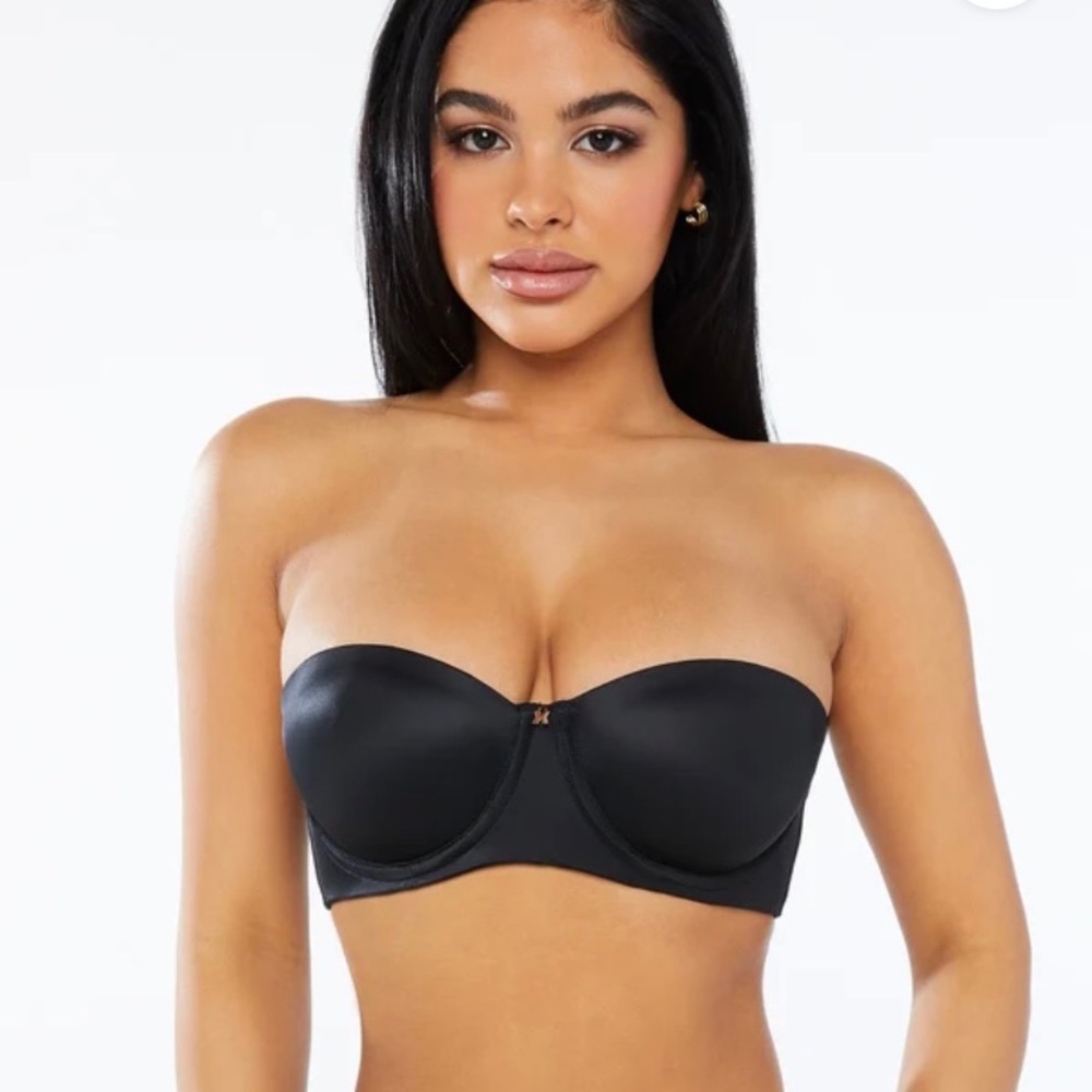 New Savage X Fenty Strapless bra 36B